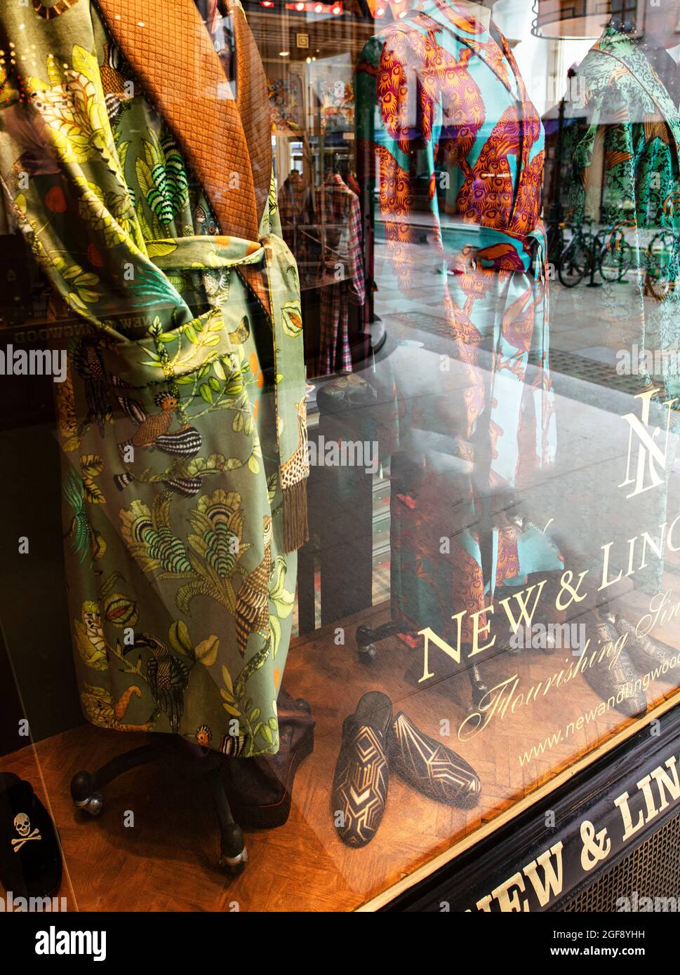 Shop window of New & Lingwood, gentlemen's outfitters in Jermyn St, St James, London Stock Photo
