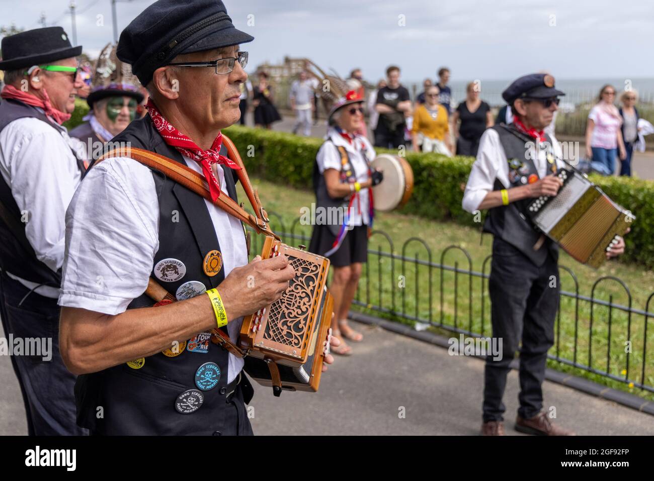 Dead Horse Morris performing morris dances in Victoria Gardens during Broadstairs Folk Week, August 2021 Stock Photo