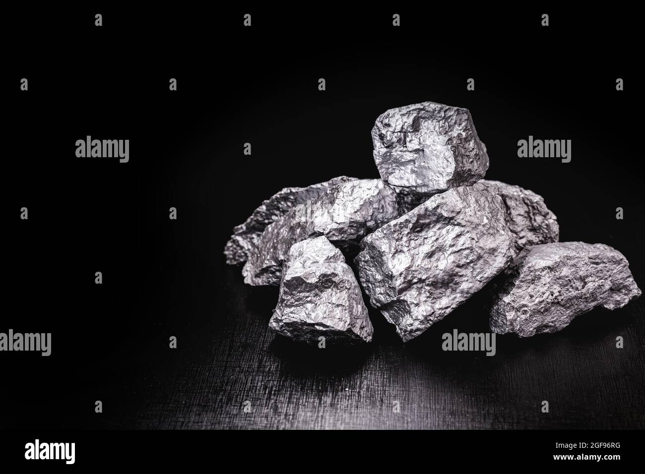 Aluminum is a chemical element. Aluminum stone for industrial use