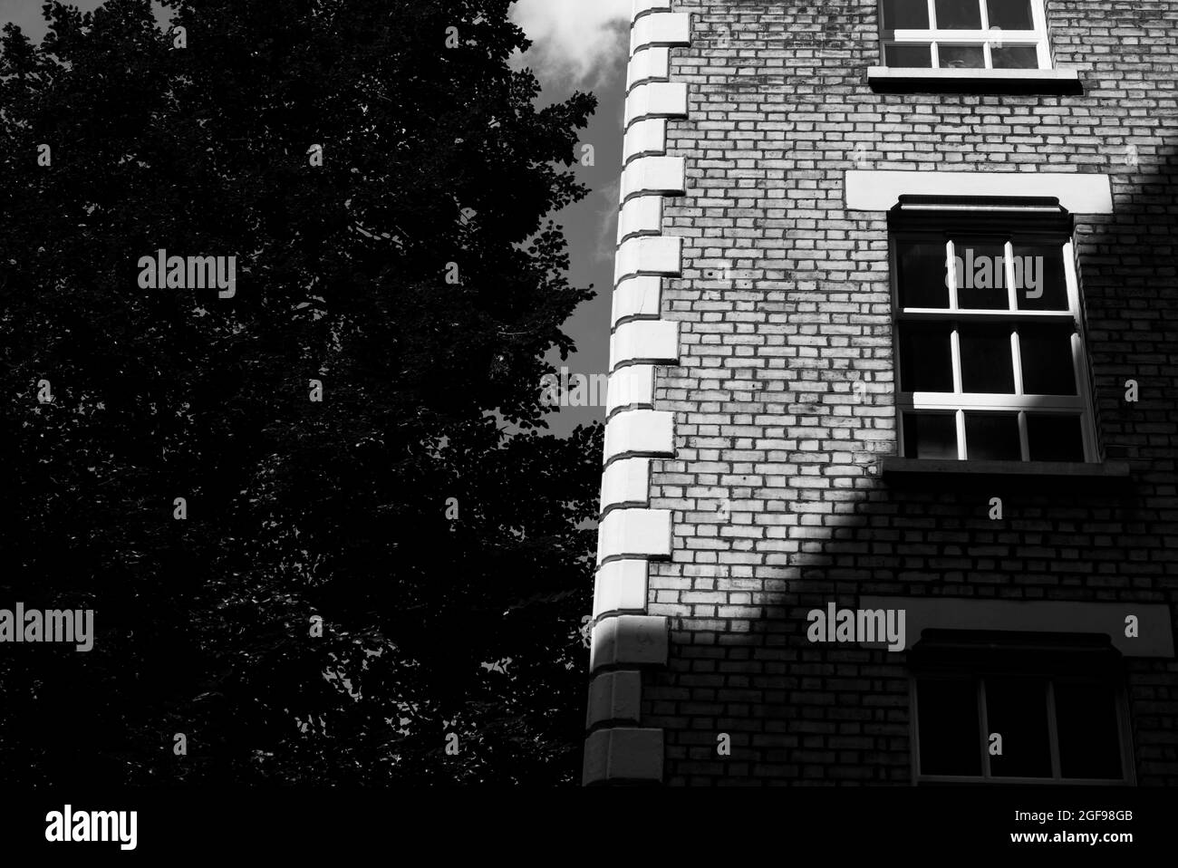 Victorian london housing Black and White Stock Photos & Images - Alamy