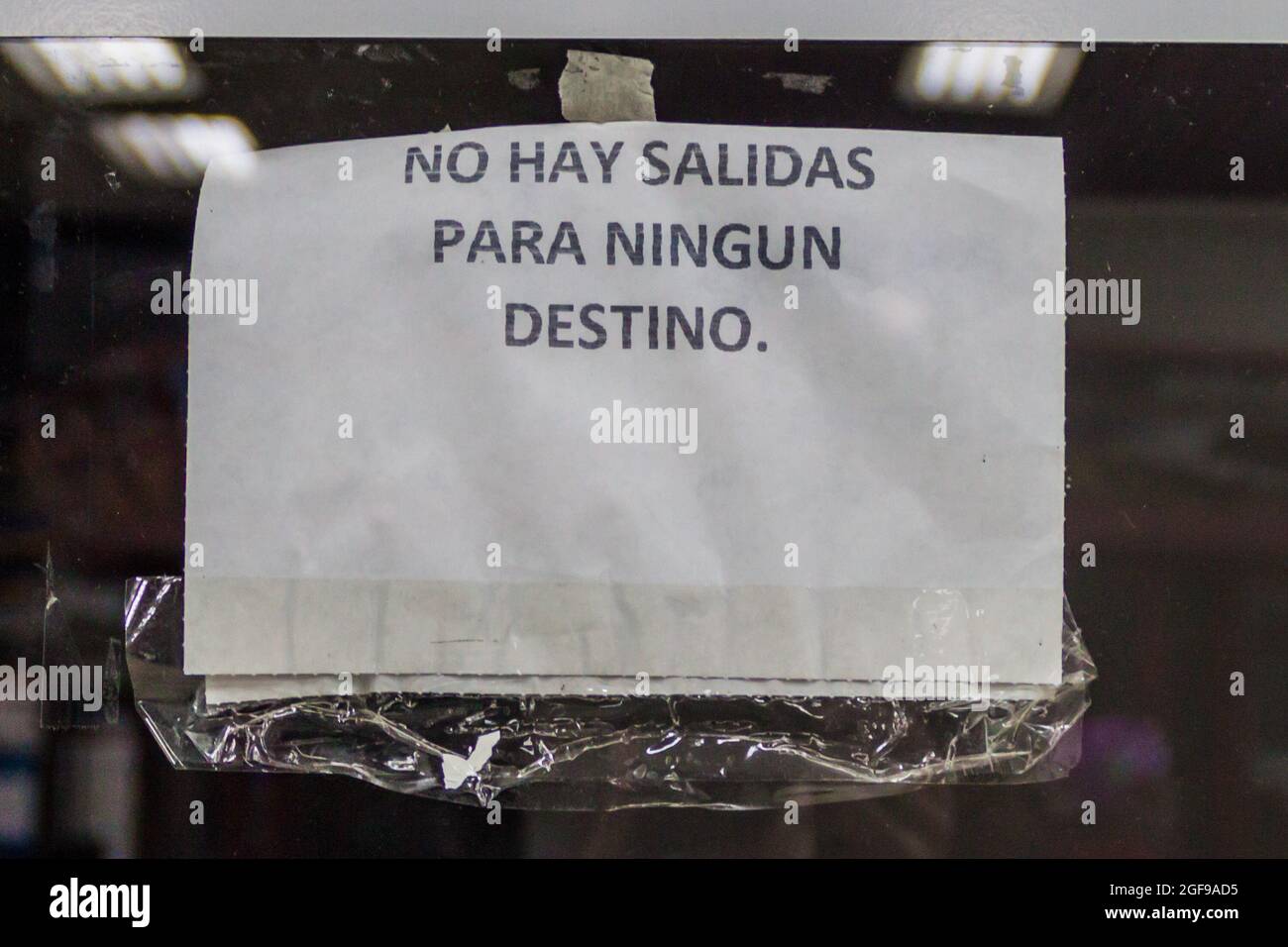 MERIDA, VENEZUELA - AUGUST 20, 2015: Sign on a bus office in Merida says: There are no departures, to no destination. This is causes by severe lack of Stock Photo