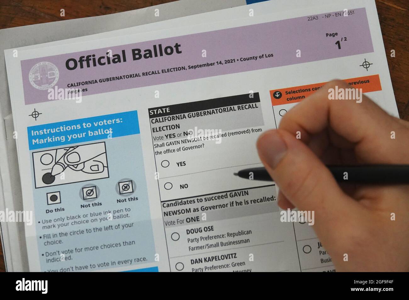 Los Angeles, CA / USA - Aug. 24, 2021: An official mail-in ballot for the 2021 California Gubernatorial Recall Election is shown. Stock Photo