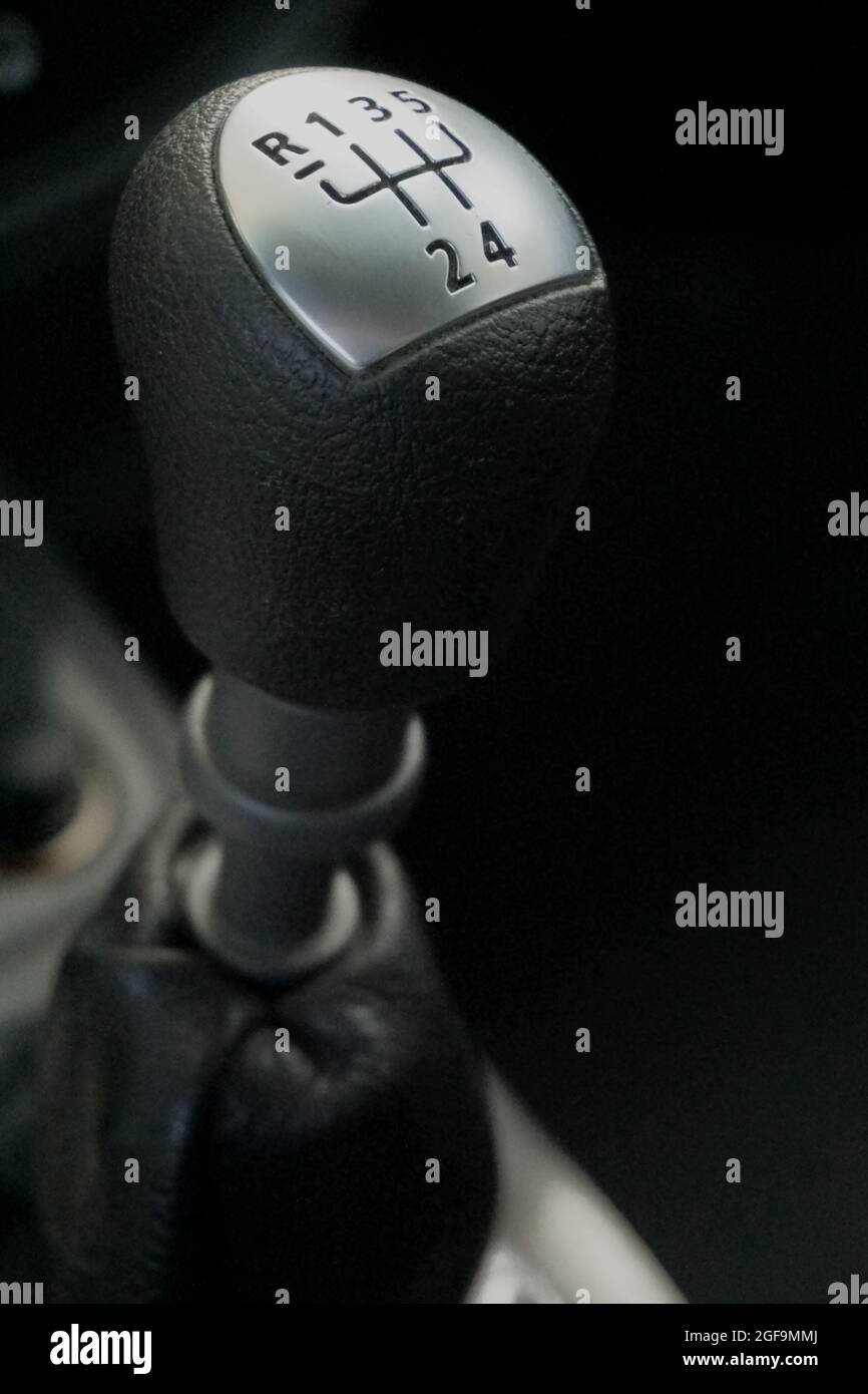 Gear lever car hires stock photography and images Alamy