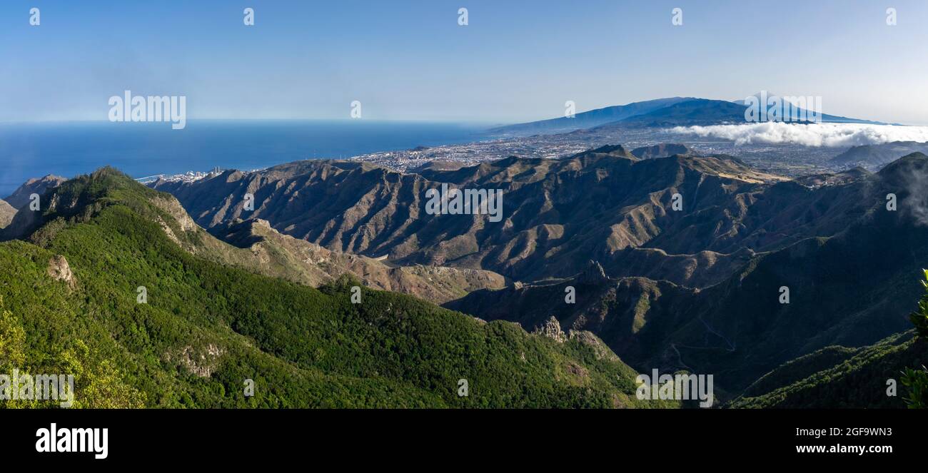 Mountain landscape. Panoramic view from the observation deck: Mirador Pico del Ingles. In the background Teide volcano. Tenerife, Canary Islands Stock Photo