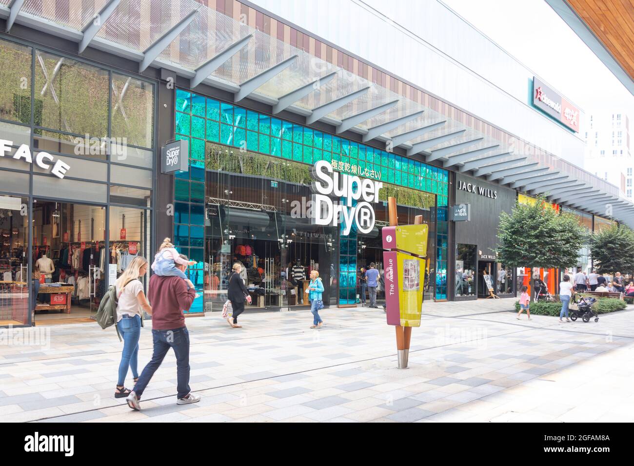 The lexicon shopping shoppers retail shops the avenue berkshire hi-res ...