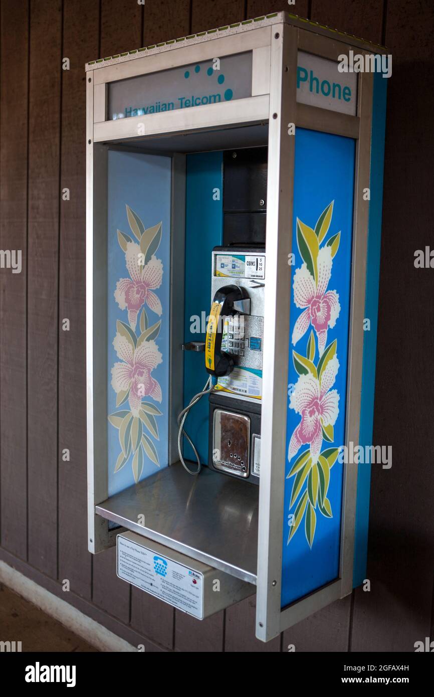 Recharge booth hi-res stock photography and images - Alamy