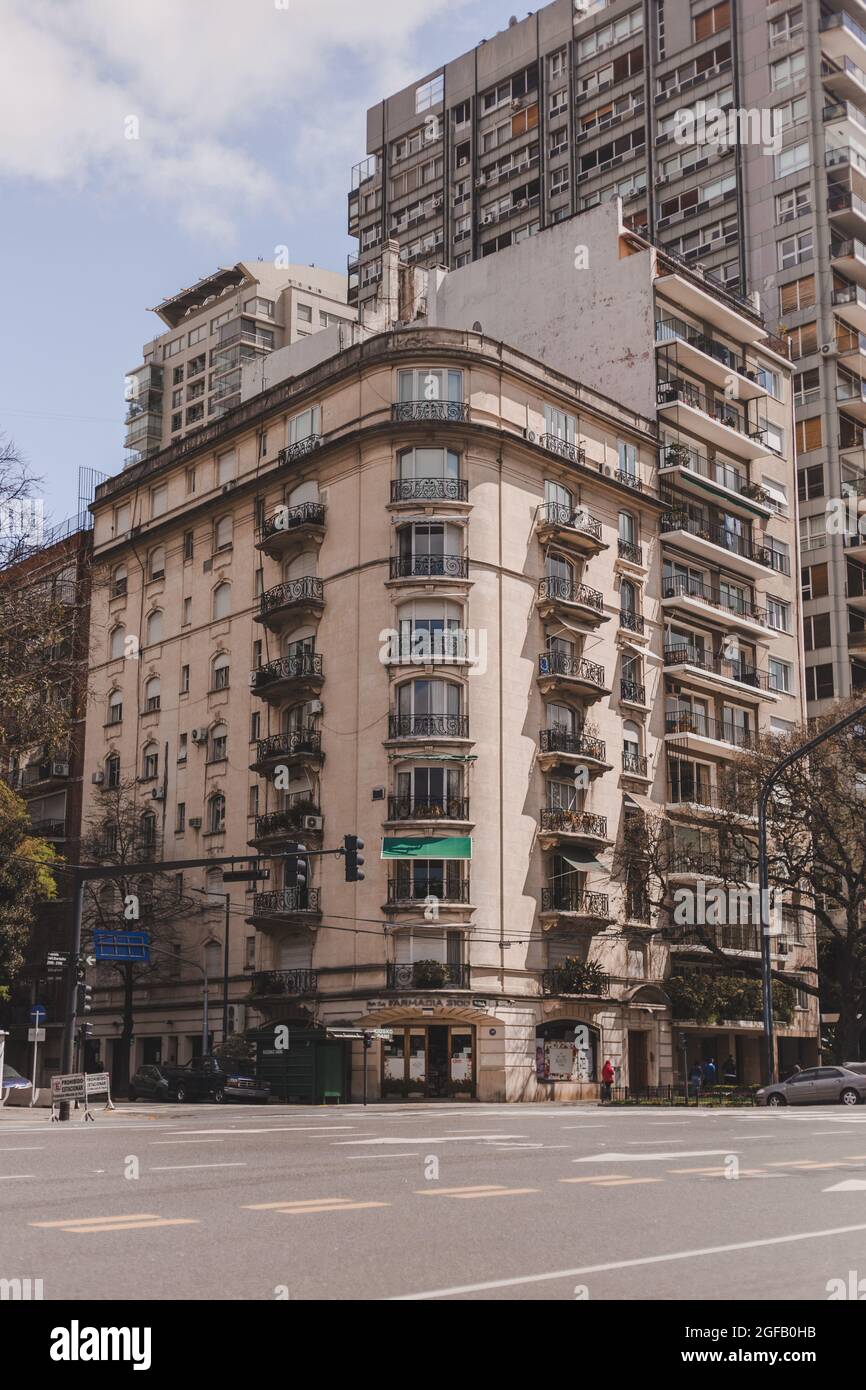 Avenida libertador buenos aires hi-res stock photography and images - Alamy