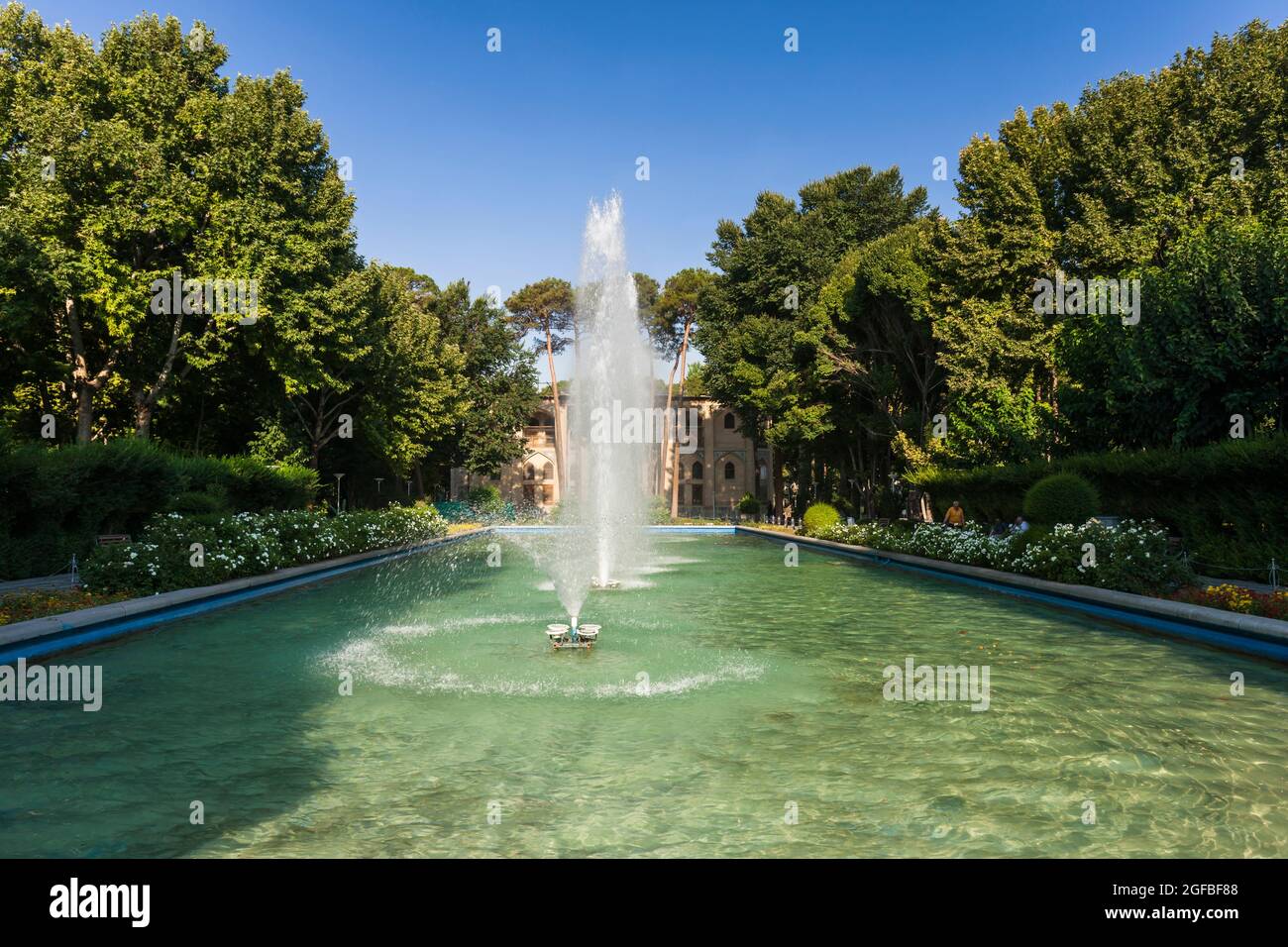 Historical Hasht Behesht Palace, and garden pool, Isfahan(Esfahan), Isfahan Province, Iran, Persia, Western Asia, Asia Stock Photo