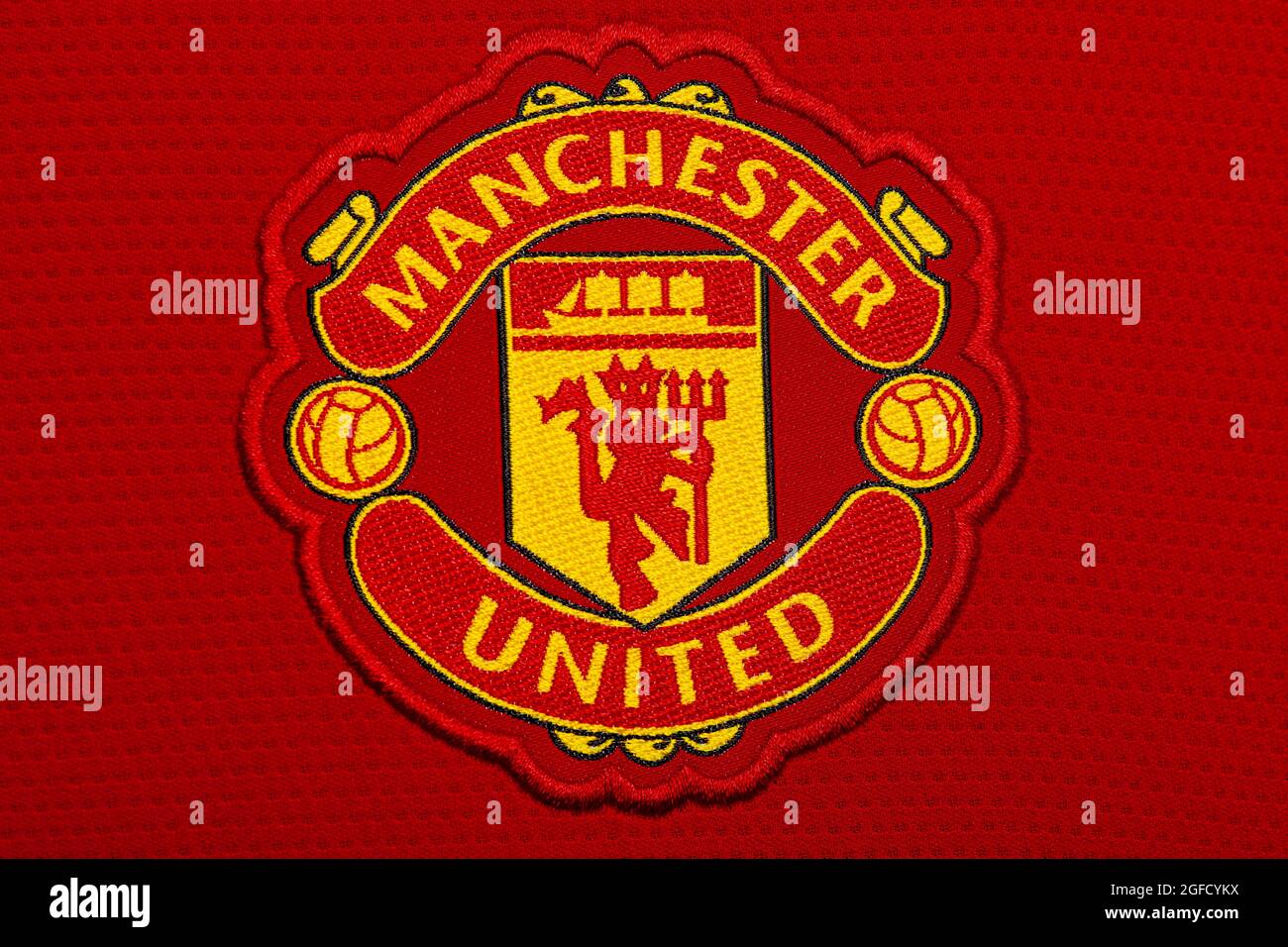 Manchester utd insignia hi-res stock photography and images - Alamy
