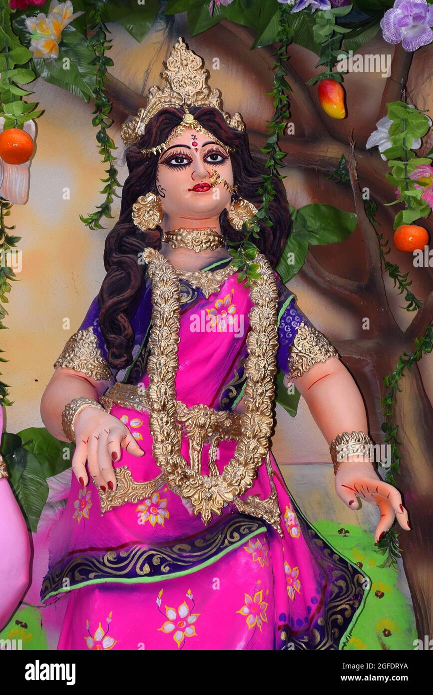Sculpture of Hindu Goddess Durga, Goddess Durga idol with ...