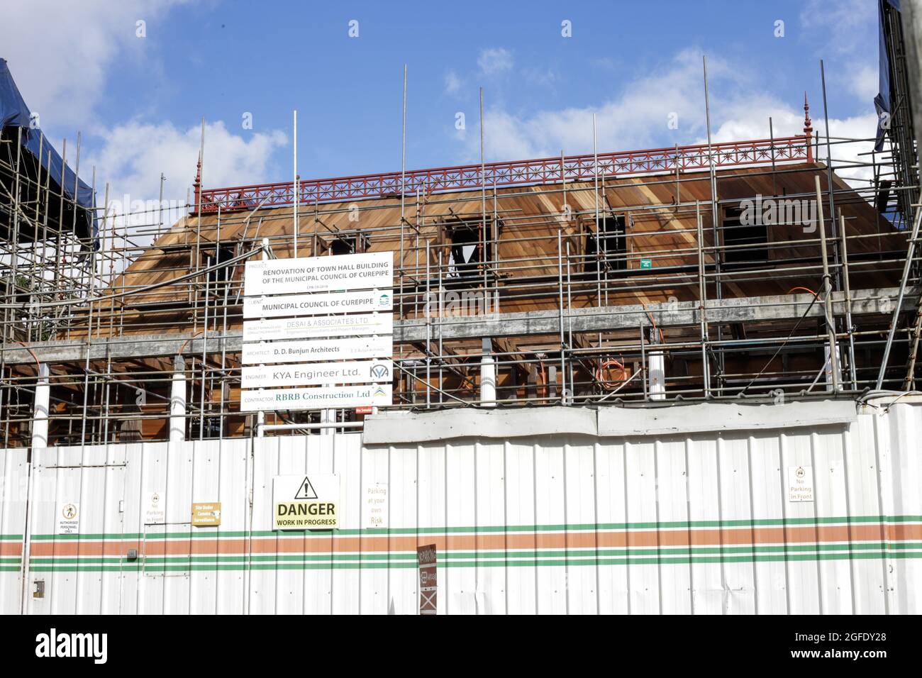 L’entrepreneur assure que la rénovation de ce patrimoine national est entre «60 % à 70 %» achevée. L’hôtel de ville de Curepipe Stock Photo