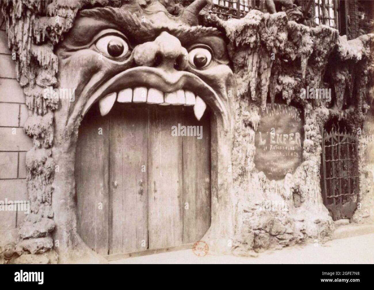 Eugène Atget French flâneur - early photograph - Cabaret de l'Enfer (The Cabaret of Hell) was a famous cabaret in Montmartre. Stock Photo