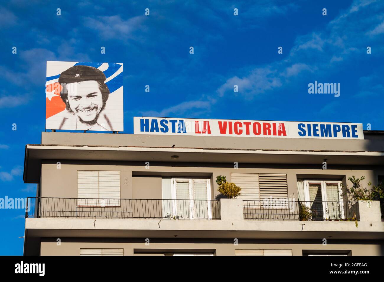 CAMAGUEY, CUBA - JAN 25, 2016: Propagandistic text on the Plaze de los Trabajadores square in the center of Camaguey says: Always to the victory. Stock Photo