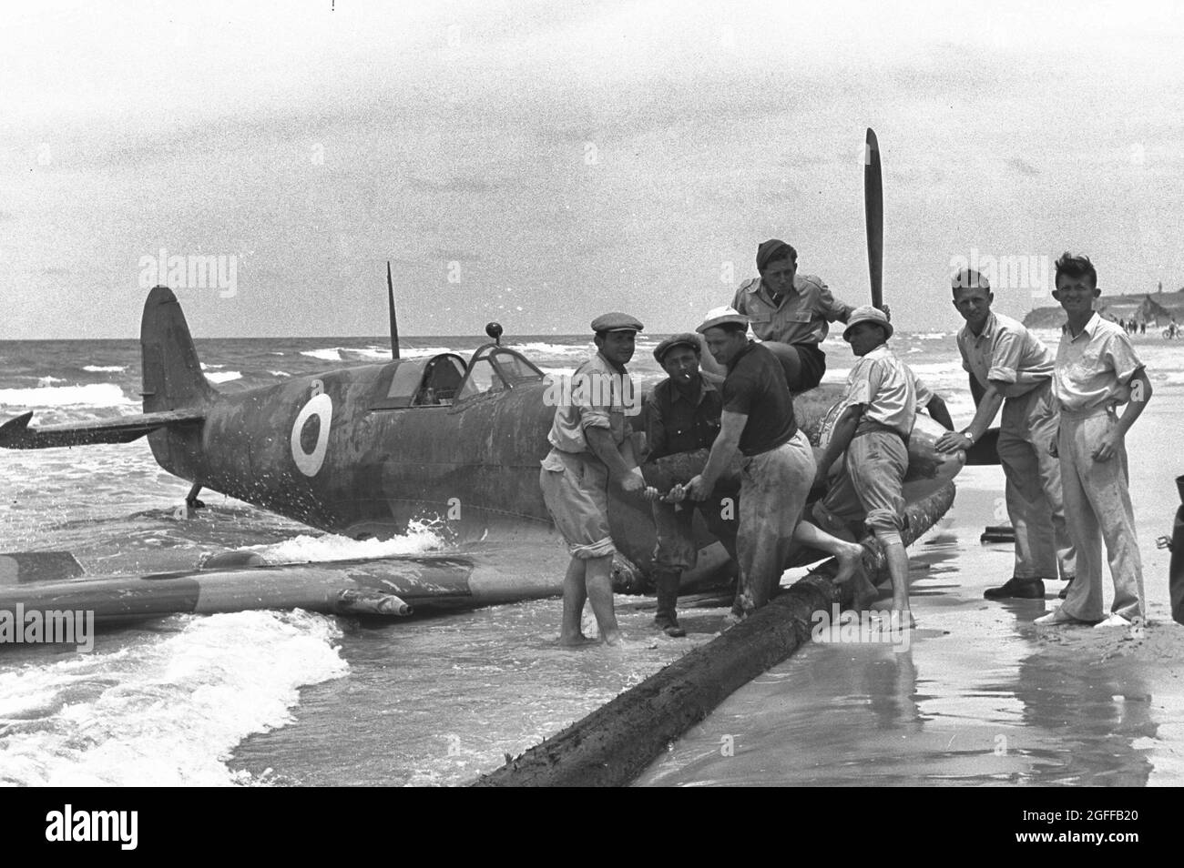 Israel War of Independence - In the photo, an Egyptian plane shot down in Tel Aviv during the raid on the city - May 15, 1948 Stock Photo