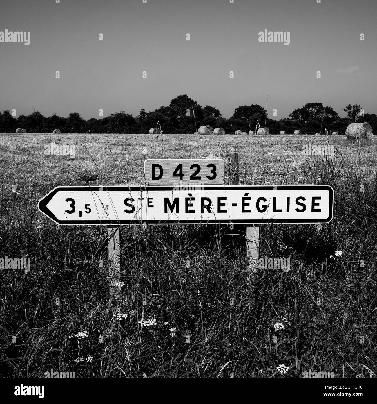 France, manche, cotentin Black and White Stock Photos & Images - Alamy