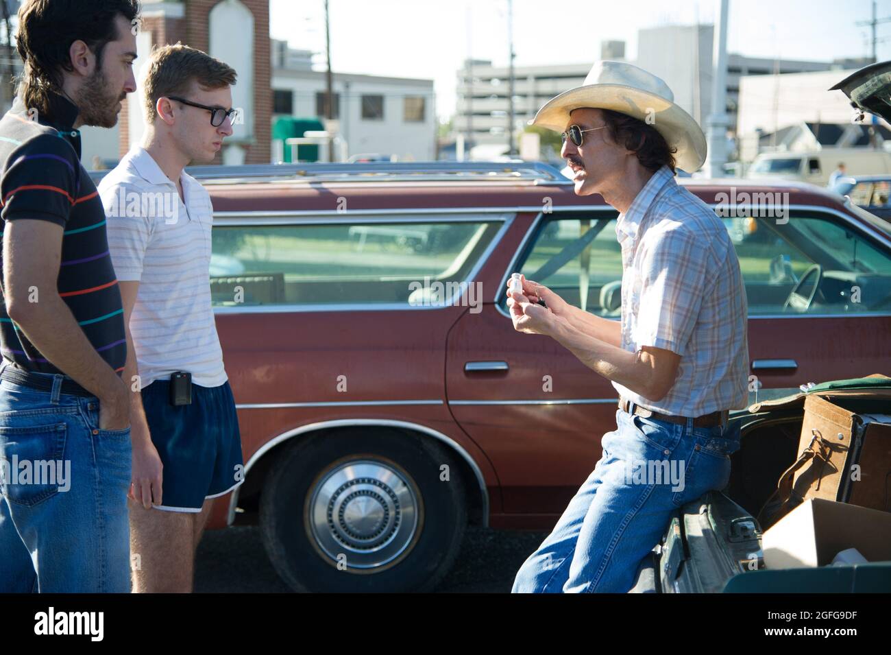 Dallas, TX, USA. Matthew McConaughey in a scene from the ©Focus Features  new movie: Dallas Buyers Club (2013). Plot: The story of Texas electrician  Ron Woodroof and his battle with the medical