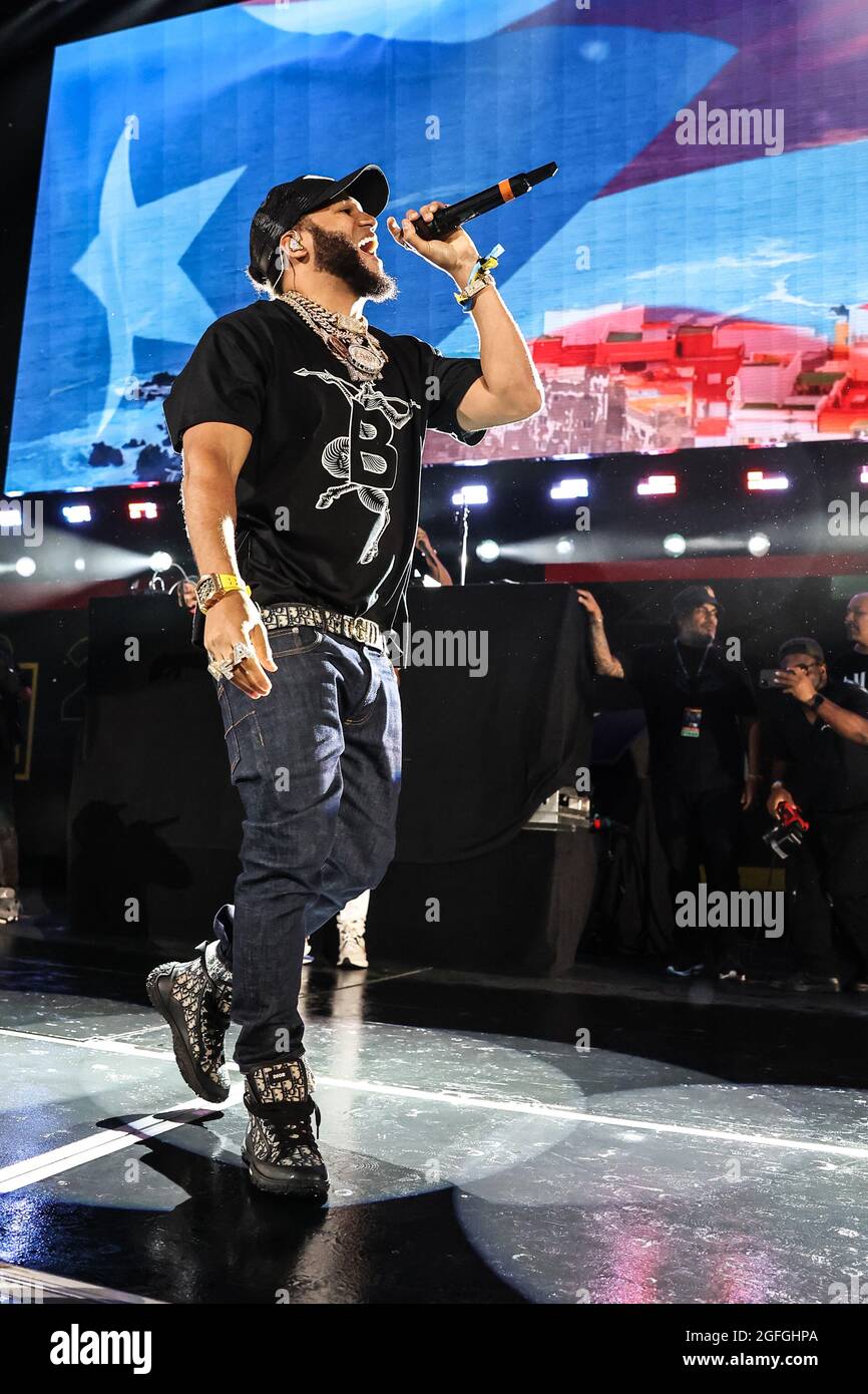 East Rutherford, New Jersey, USA. 22nd Aug, 2021. El Alfa at Hot 97 Summer Jam 2021 at Met Life Stadium on August 22, 2021 in East Rutherford, New Jersey. Credit: Raymond Alston/Media Punch/Alamy Live News Stock Photo