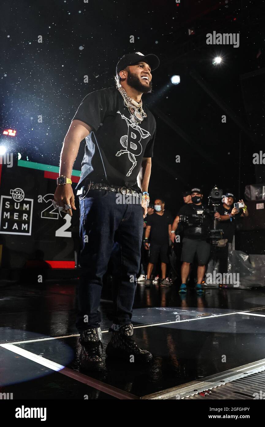 East Rutherford, New Jersey, USA. 22nd Aug, 2021. El Alfa at Hot 97 Summer Jam 2021 at Met Life Stadium on August 22, 2021 in East Rutherford, New Jersey. Credit: Raymond Alston/Media Punch/Alamy Live News Stock Photo