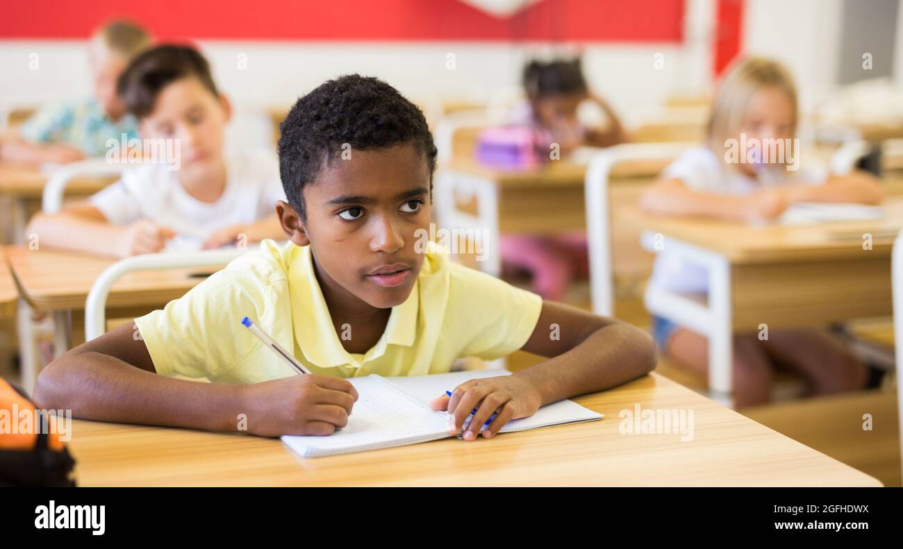 Portrait teen arab boy hi-res stock photography and images - Alamy