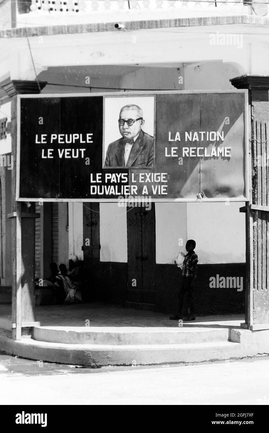 Werbung für Francois Duvalier, Präsident auf Lebenszeit, Haiti, 1967. Advertisement for Francois Duvalier as president for life, Haiti, 1967. Stock Photo