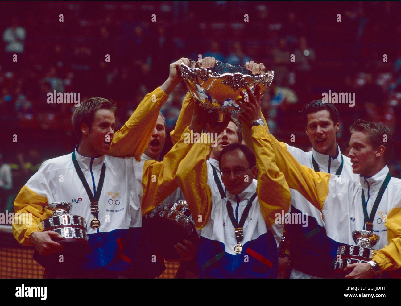 Davis Cup Trophy High Resolution Stock Photography And Images Alamy
