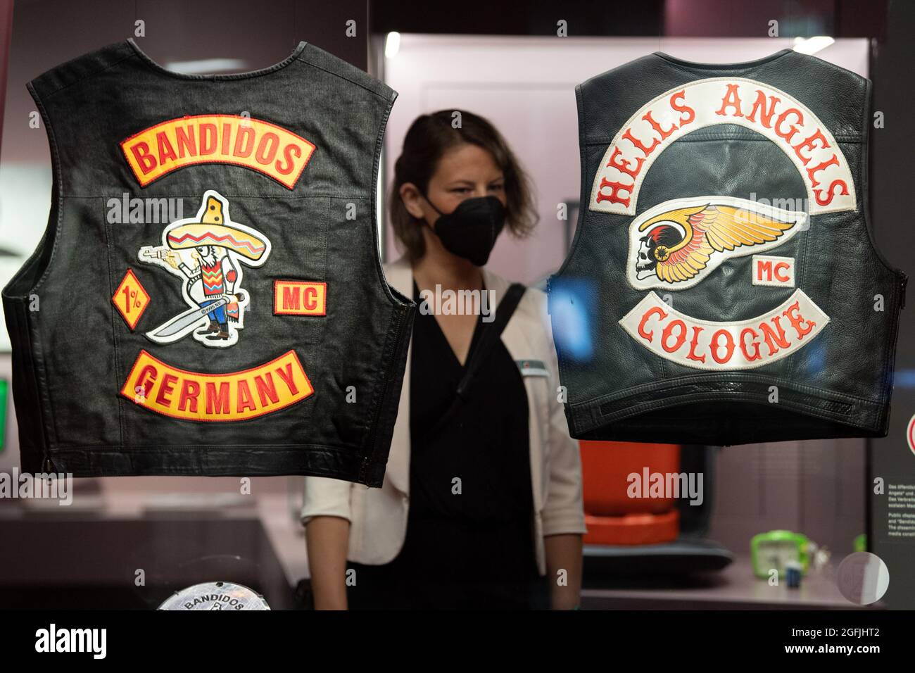Bandidos hi-res stock photography and images - Page 4 - Alamy