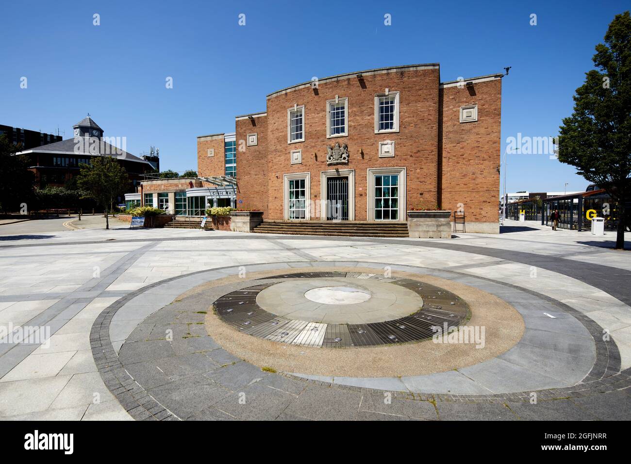 Ellesmere port town centre hires stock photography and images Alamy