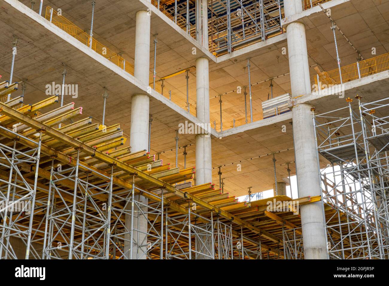 Under construction development site hi-res stock photography and images ...