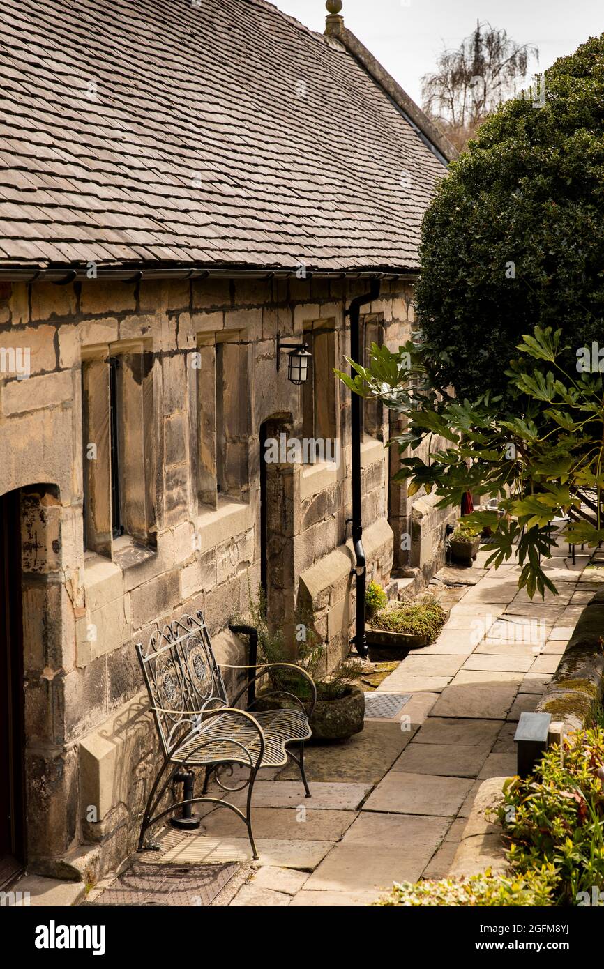 UK, England, Derbyshire, Ashbourne, Church Street, 1669 Pegg’s (Pegge) Almshouses Stock Photo
