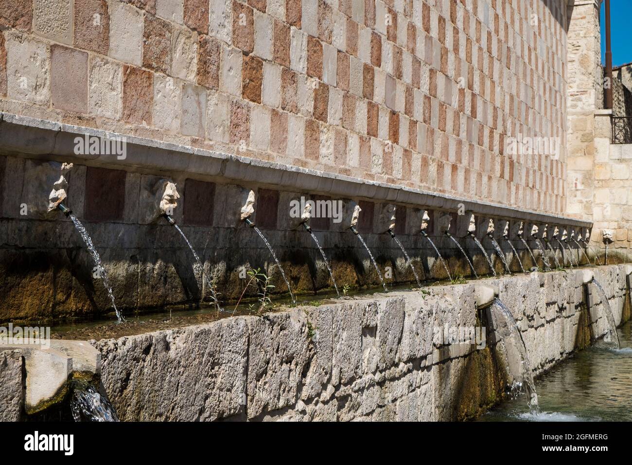 Italy, L'Aquila, fountain of the 99 spouts (Fontana delle 99 cannelle