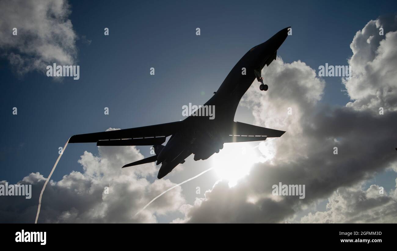 A 9th Expeditionary Bomb Squadron B-1B Lancer prepares to land at Andersen Air Force Base, Guam, May 22, 2020. This B-1B aircrew completed a 24-hour mission that included a large force exercise. The 9th EBS is deployed to Andersen Air Force Base, Guam, as part of a Bomber Task Force supporting Pacific Air Forces’ strategic deterrence missions and  commitment to the security and stability of the Indo-Pacific region. (U.S. Air Force photo by Senior Airman River Bruce) Stock Photo