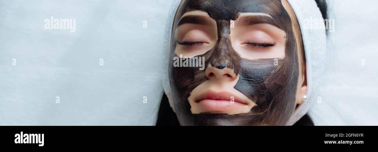 Skincare banner facial peeling hi-res stock photography and images - Alamy