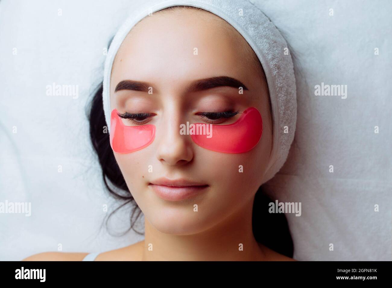 Woman eye patch hi-res stock photography and images - Alamy