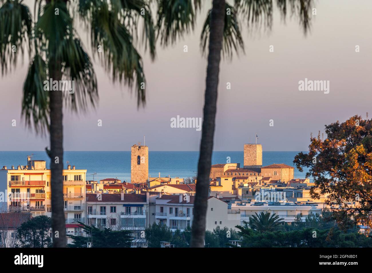FRANCE, ALPES-MARITIMES (06) LE VIEIL ANTIBES AT THE SUNSET Stock Photo