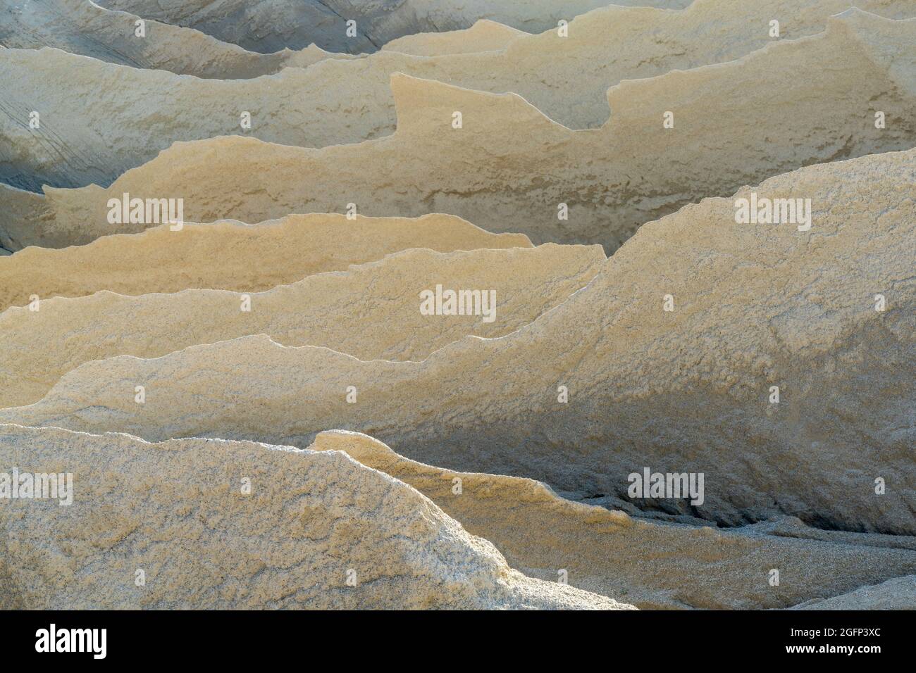 Hard sharp edges hi-res stock photography and images - Alamy