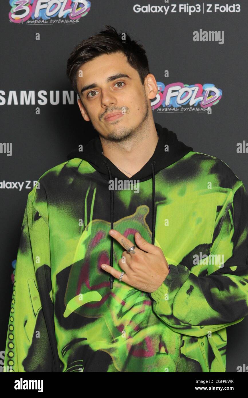 EDITORIAL USE ONLY Chris Mears attends a live gig by Yungblud alongside London Community Gospel Choir and artist Aries Moross at Samsung KX in London, to launch the Samsung Galaxy Z Fold3 and Z Flip3 devices which go on sale on Friday. Picture date: Thursday August 26, 2021. Stock Photo