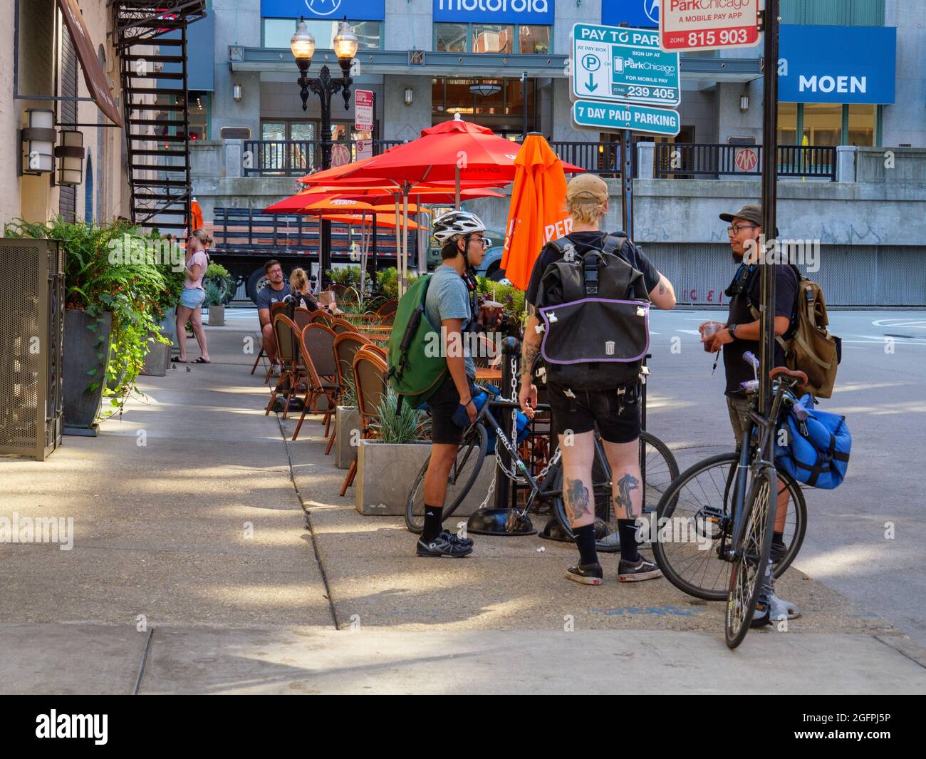 Bicycle messengers taking a break. Chicago, Illinois Stock Photo Alamy