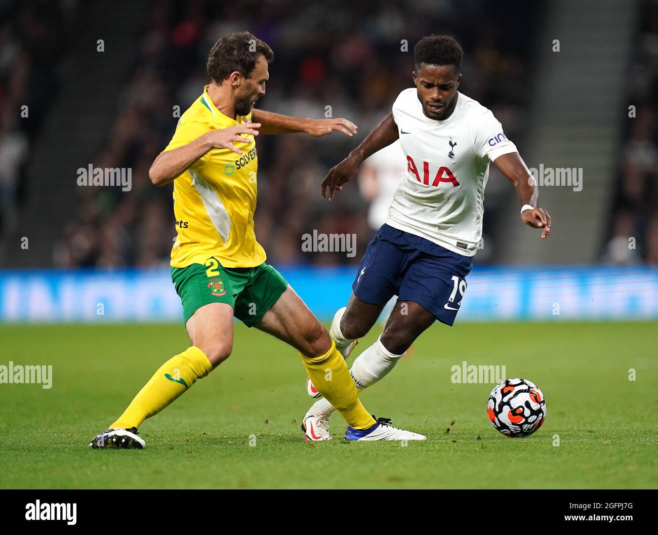Tottenham Hotspur's Ryan Sessegnon (right) and Pacos de Ferreira's Marco Baixinho battle for the ball during the UEFA Europa Conference League Play-offs, second leg match at the Tottenham Hotspur Stadium, London. Picture date: Thursday August 26, 2021. Stock Photo