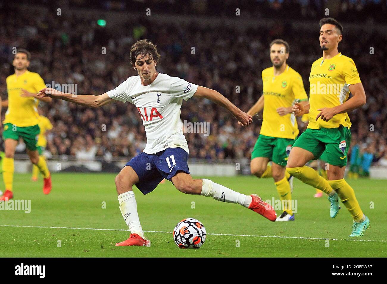 London, UK. 26th Aug, 2021. Bryan Gil of Tottenham Hotspur takes a shot on goal. UEFA Europa conference league play off match 2nd leg, Tottenham Hotspur v Pacos de Ferreira at the Tottenham Hotspur Stadium in London on Thursday 26th August 2021. this image may only be used for Editorial purposes. Editorial use only, license required for commercial use. No use in betting, games or a single club/league/player publications. pic by Steffan Bowen/Andrew Orchard sports photography/Alamy Live news Credit: Andrew Orchard sports photography/Alamy Live News Stock Photo