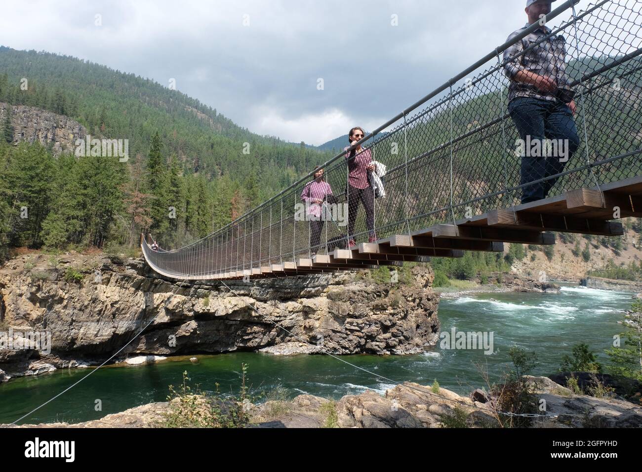 Swinging bridge hi-res stock photography and images - Alamy
