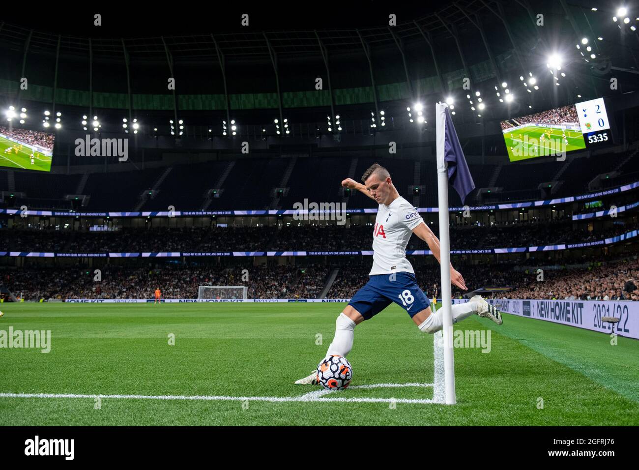 LONDON, ENGLAND - AUGUST 26: Giovani Lo Celso of Tottenham Hotspur 