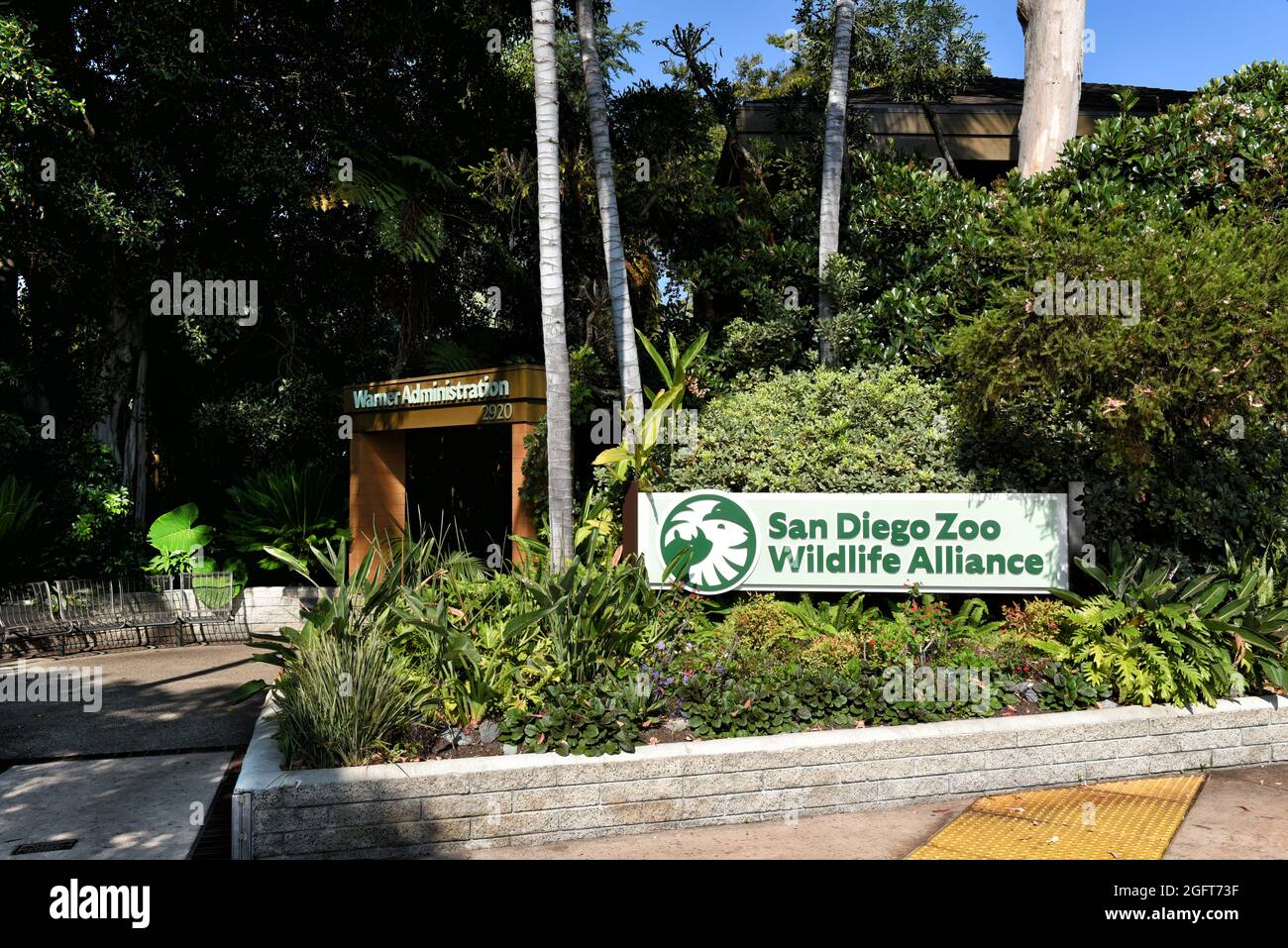 SAN DIEGO , CALIFORNIA - 25 AUG 2021: San Diego Zoo in Balboa Park