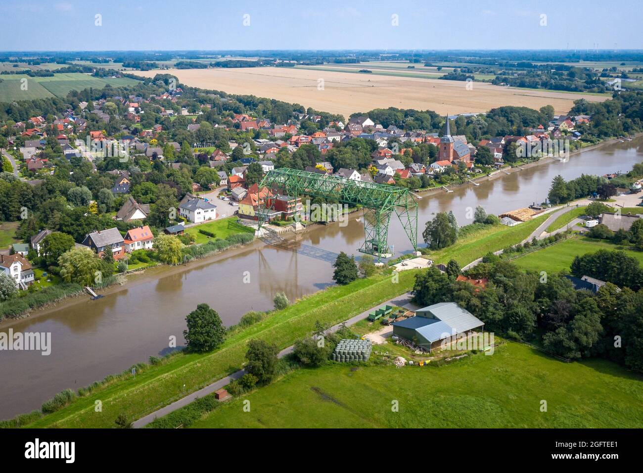 Osten, Germany. 14th Sep, 2017. The historic floating ferry crosses the Oste between Osten and Hemmoor (aerial view with a drone). Credit: Sina Schuldt/dpa/Alamy Live News Stock Photo