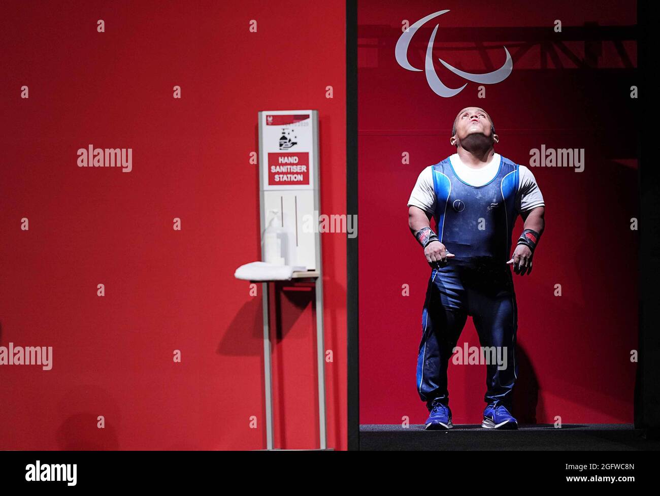 Tokyo, Japan. 27th Aug, 2021. Herbert Aceituno of El Salvador reacts during the men's 59kg final of powerlifting event at the Tokyo 2020 Paralympic Games in Tokyo, Japan, Aug. 27, 2021. Credit: Xiong Qi/Xinhua/Alamy Live News Stock Photo