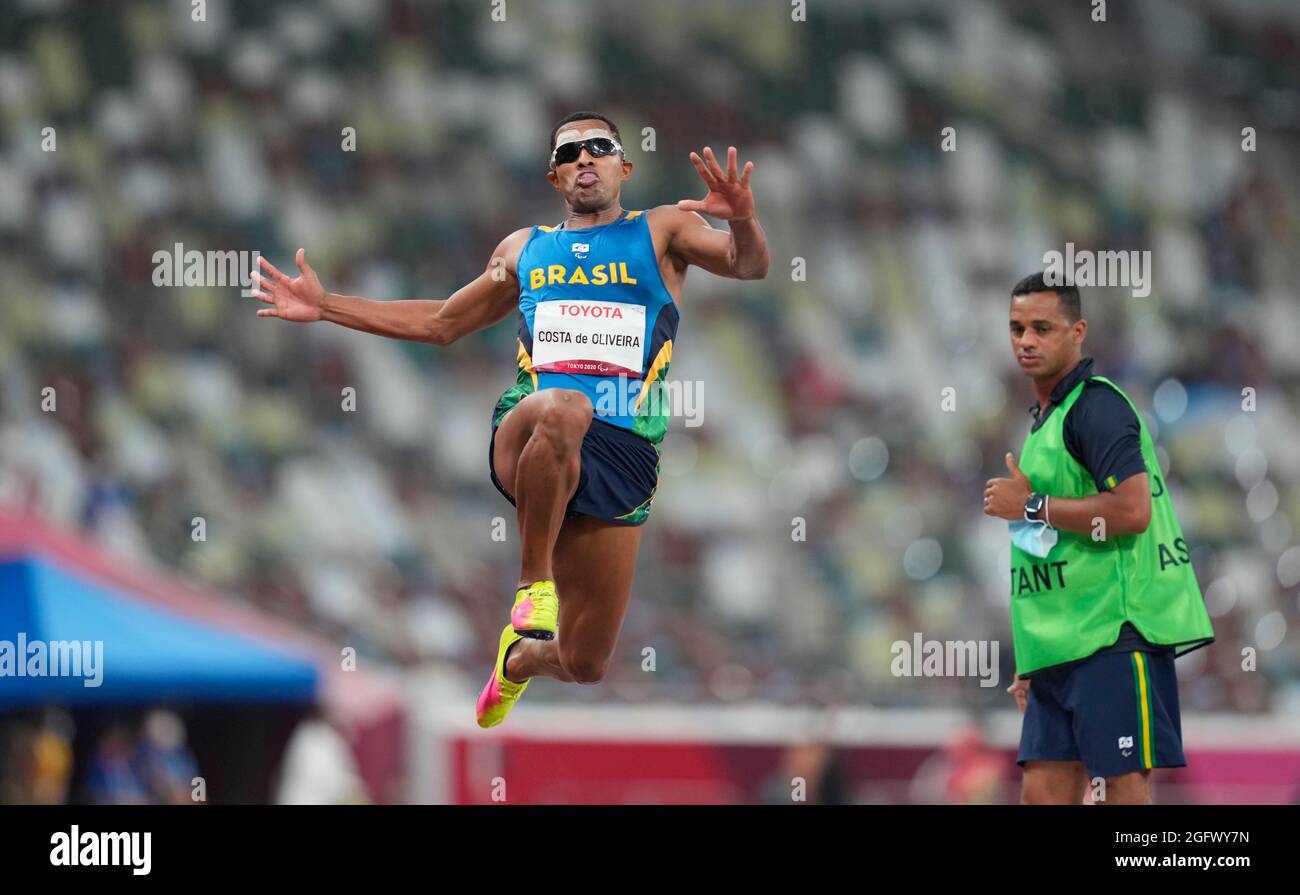 August 27, 2021: Ricardo Costa de Oliveira from Brazil at long jump during athletics at the Tokyo Paralympics, Tokyo Olympic Stadium, Tokyo, Japan. Kim Price/CSM Stock Photo