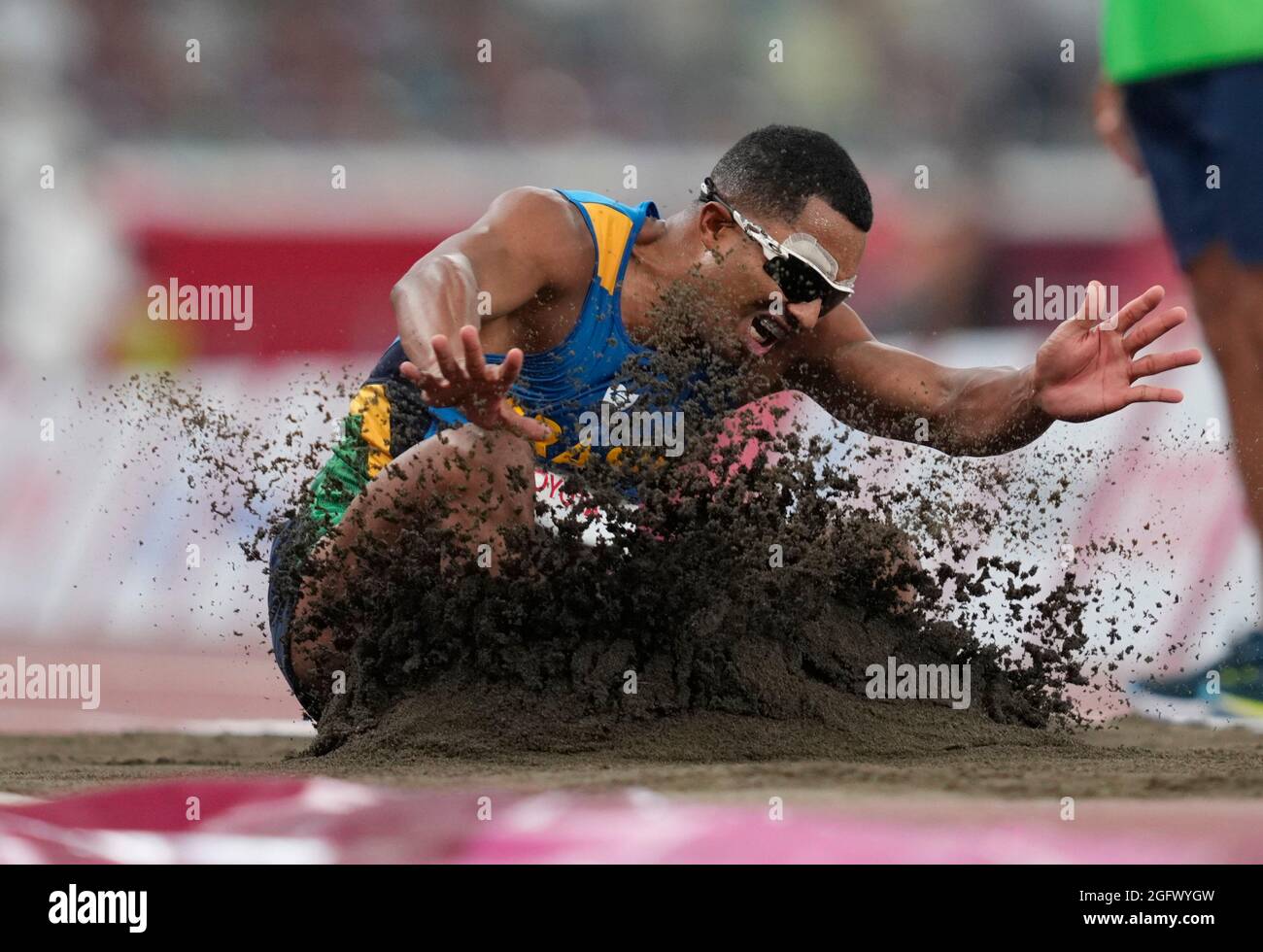 August 27, 2021: Ricardo Costa de Oliveira from Brazil at long jump during athletics at the Tokyo Paralympics, Tokyo Olympic Stadium, Tokyo, Japan. Kim Price/CSM Stock Photo