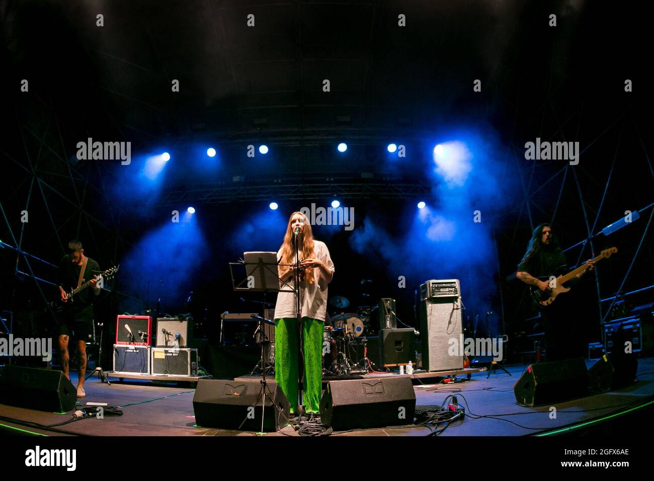 The band dry cleaning performing live during the TOdays festival Stock