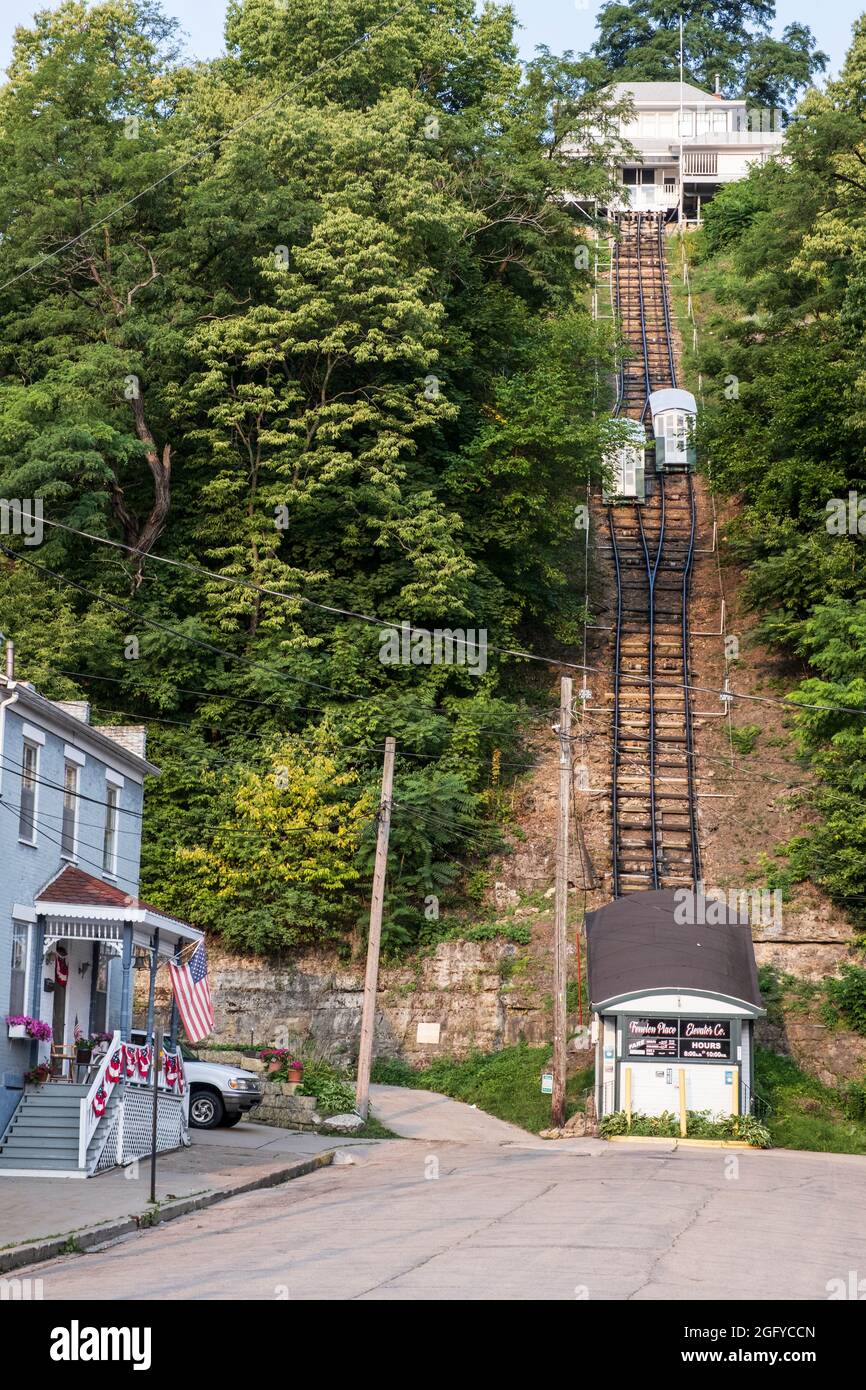 Dubuque, Iowa. Fourth Street Elevator, Fenelon Place Elevator, a