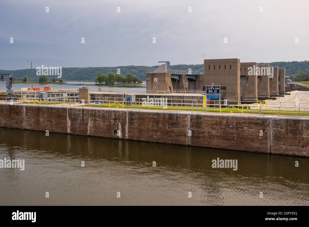 Guttenberg, Iowa.  Mississippi River Navigation Lock and Dam. Stock Photo