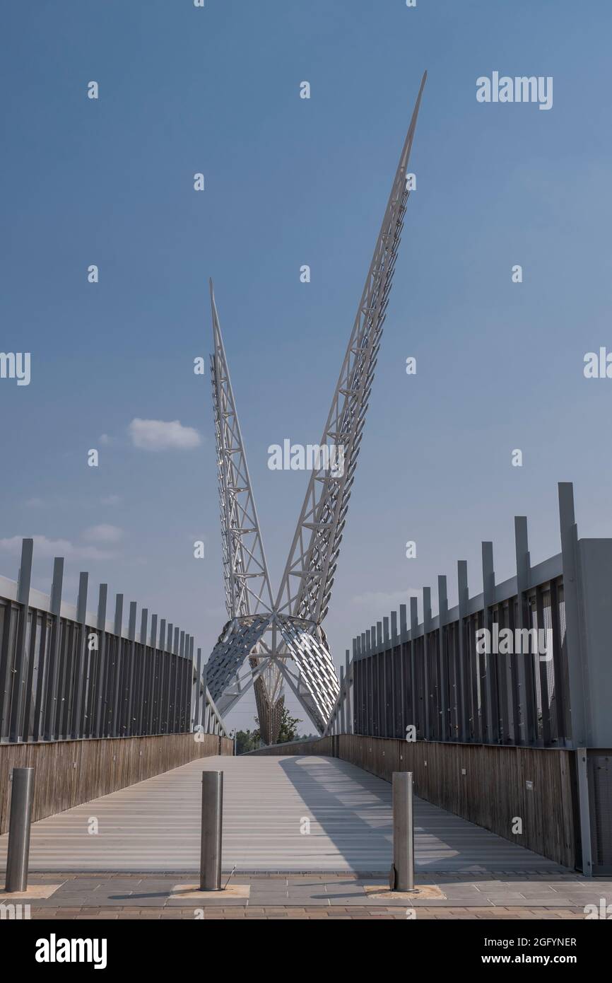 Oklahoma City, Oklahoma. Scissortail Park, Skydance Bridge, Scissortail Bridge, Completed 2012. Stock Photo